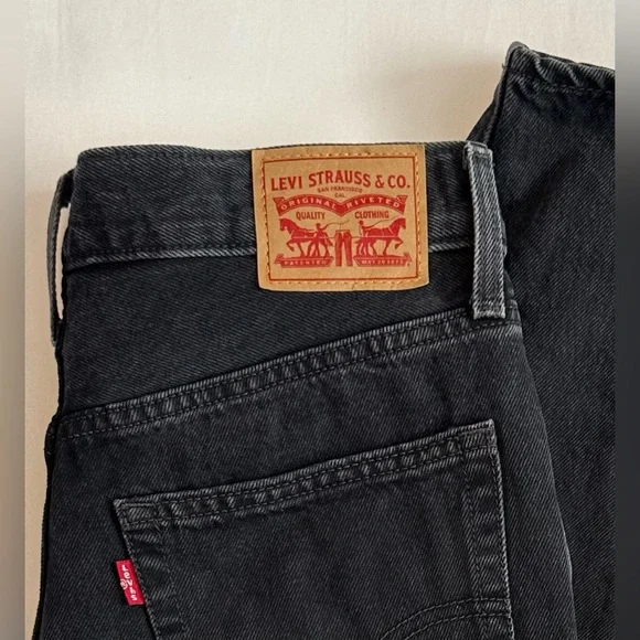 Levi’s Black ‘94 Baggie Women's Jeans Size 28 - Picture 2 of 8